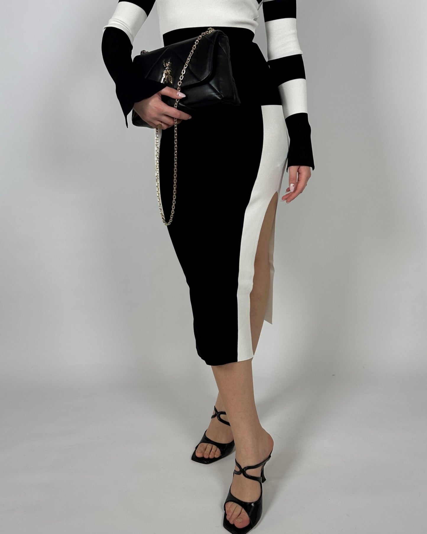 Abito in maglia con Spacco
